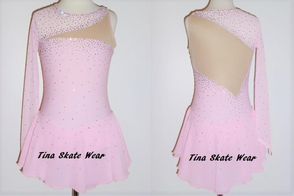 TS482 – Tina's Skate Wear